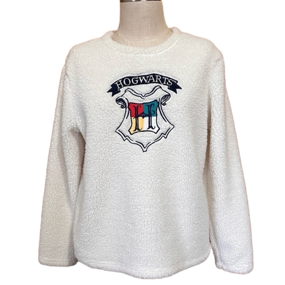 Hogwarts Medium Faux Fur Fleece Long Sleeve Shirt Harry Potter Casual Sleepwear - Picture 2 of 7